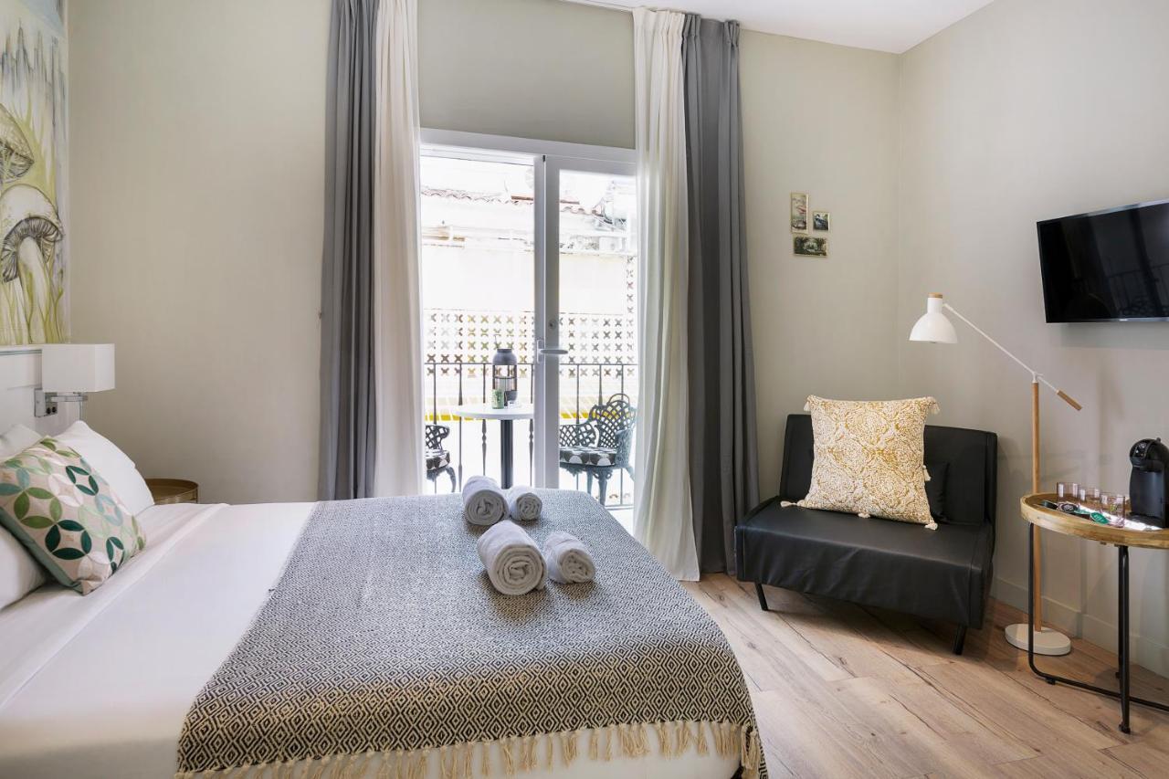 Bed and breakfast Sitgesnextdoor Extérieur photo